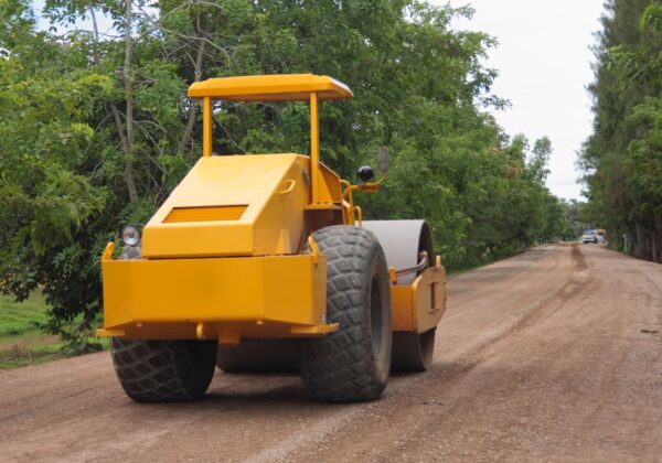 La importancia de una compactación adecuada en la estabilización de suelos de bases de caminos rurales